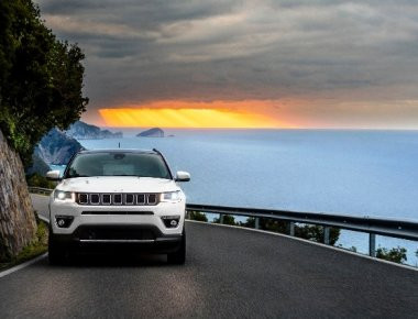 Jeep Compass: Το αυθεντικό Premium Compact SUV έτοιμο να πρωταγωνιστήσει